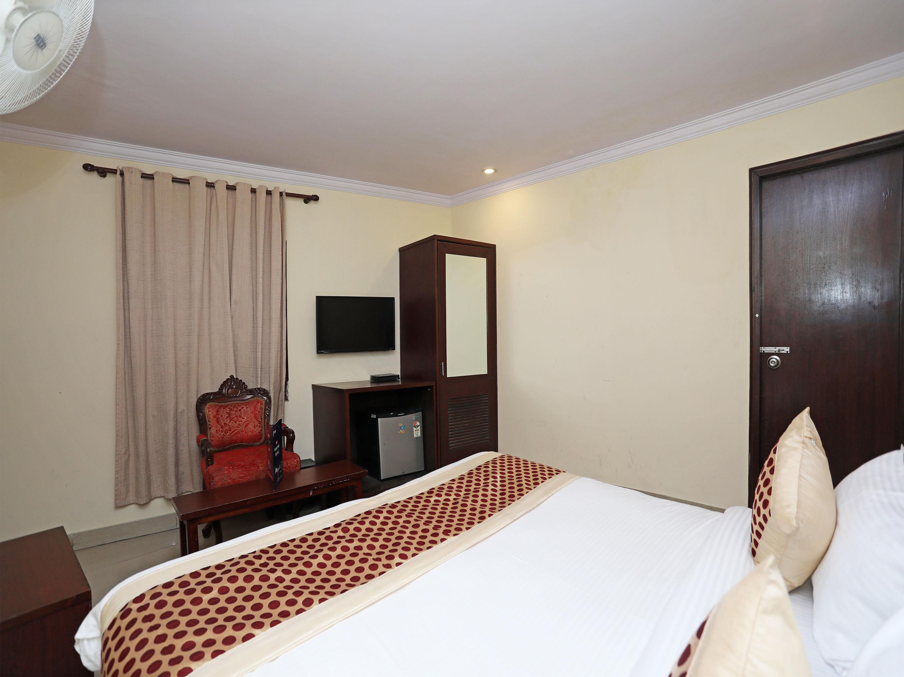 Capital O 10750 Hotel Vivek 뉴델리 외부 사진