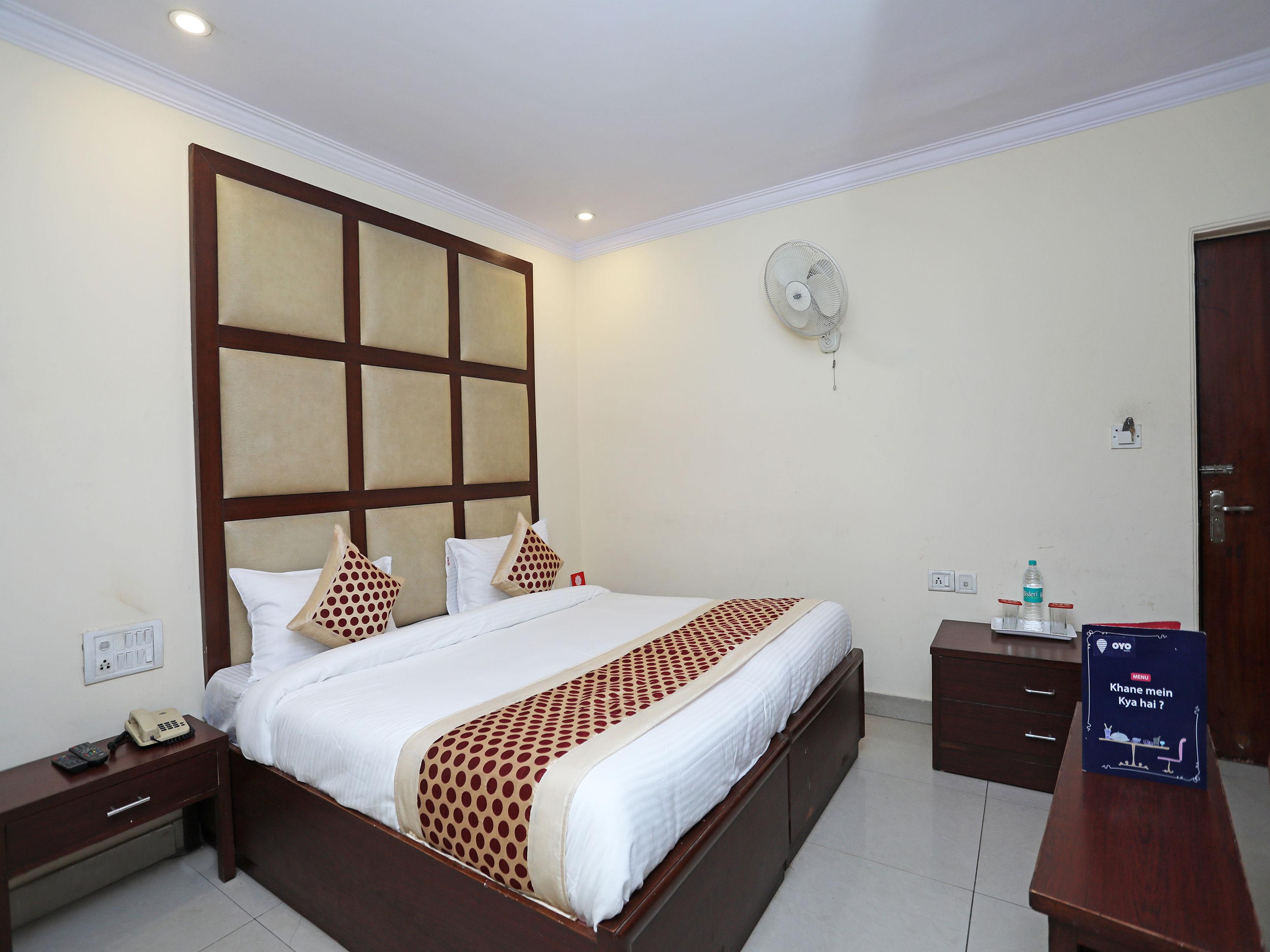 Capital O 10750 Hotel Vivek 뉴델리 외부 사진