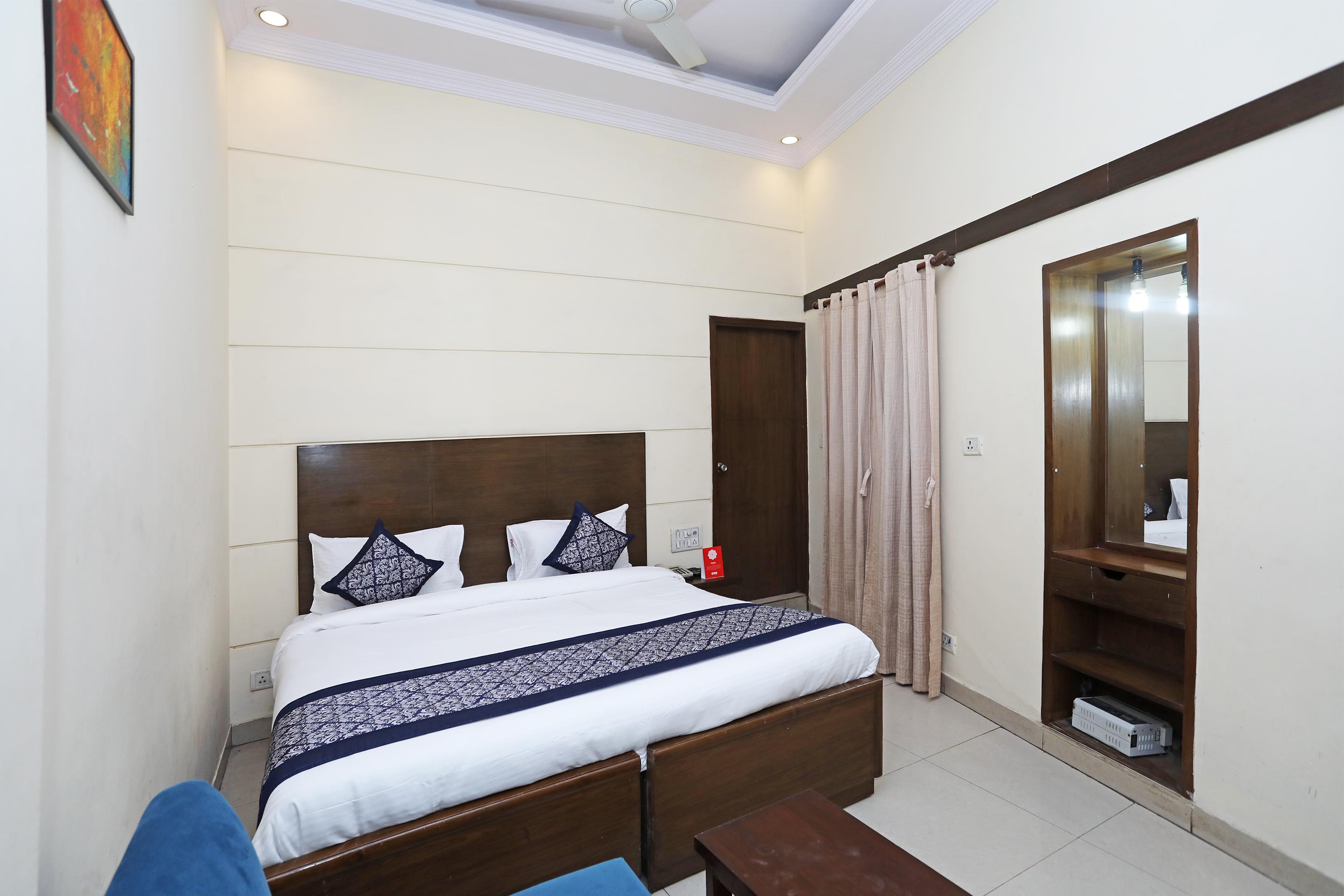 Capital O 10750 Hotel Vivek 뉴델리 외부 사진