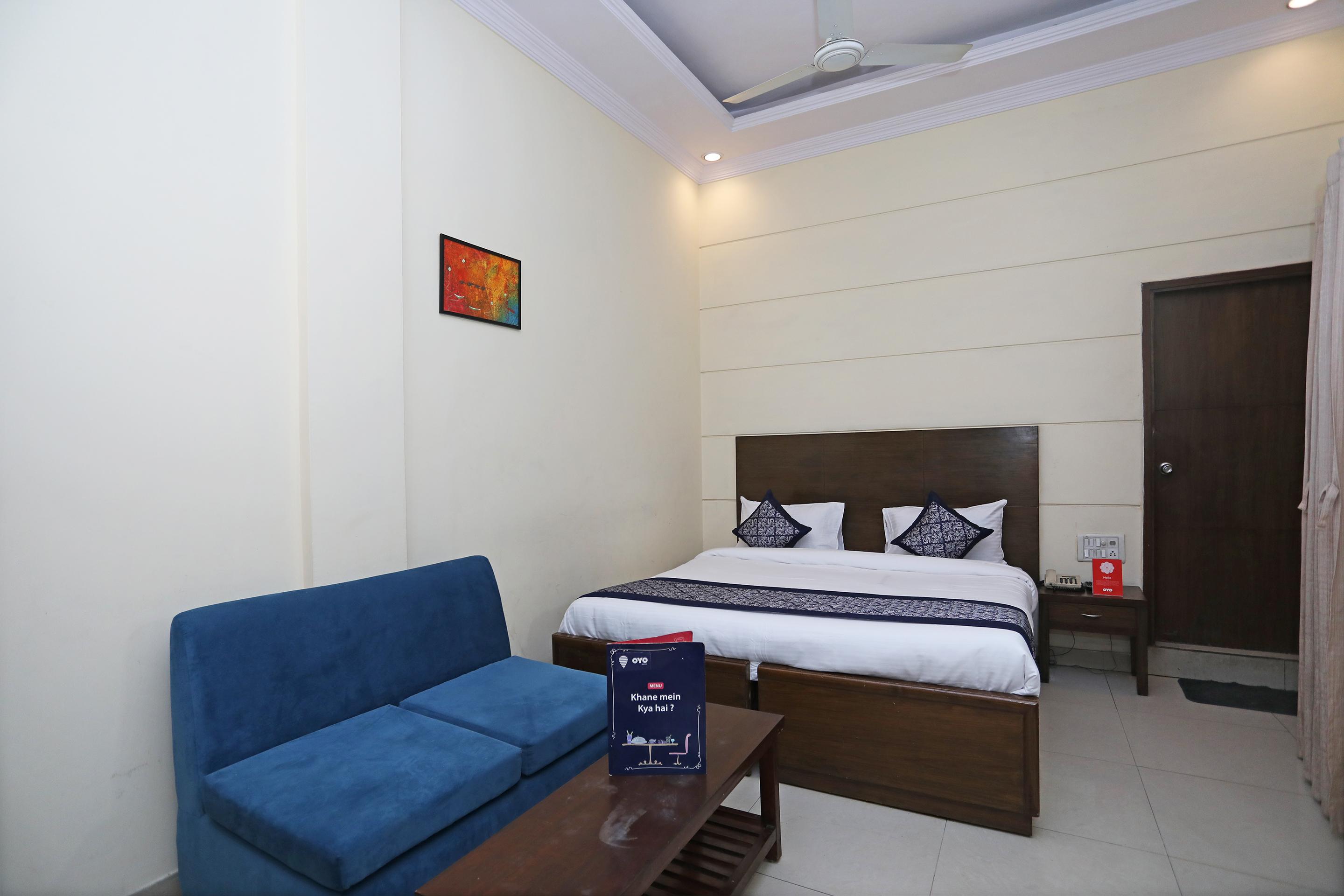 Capital O 10750 Hotel Vivek 뉴델리 외부 사진