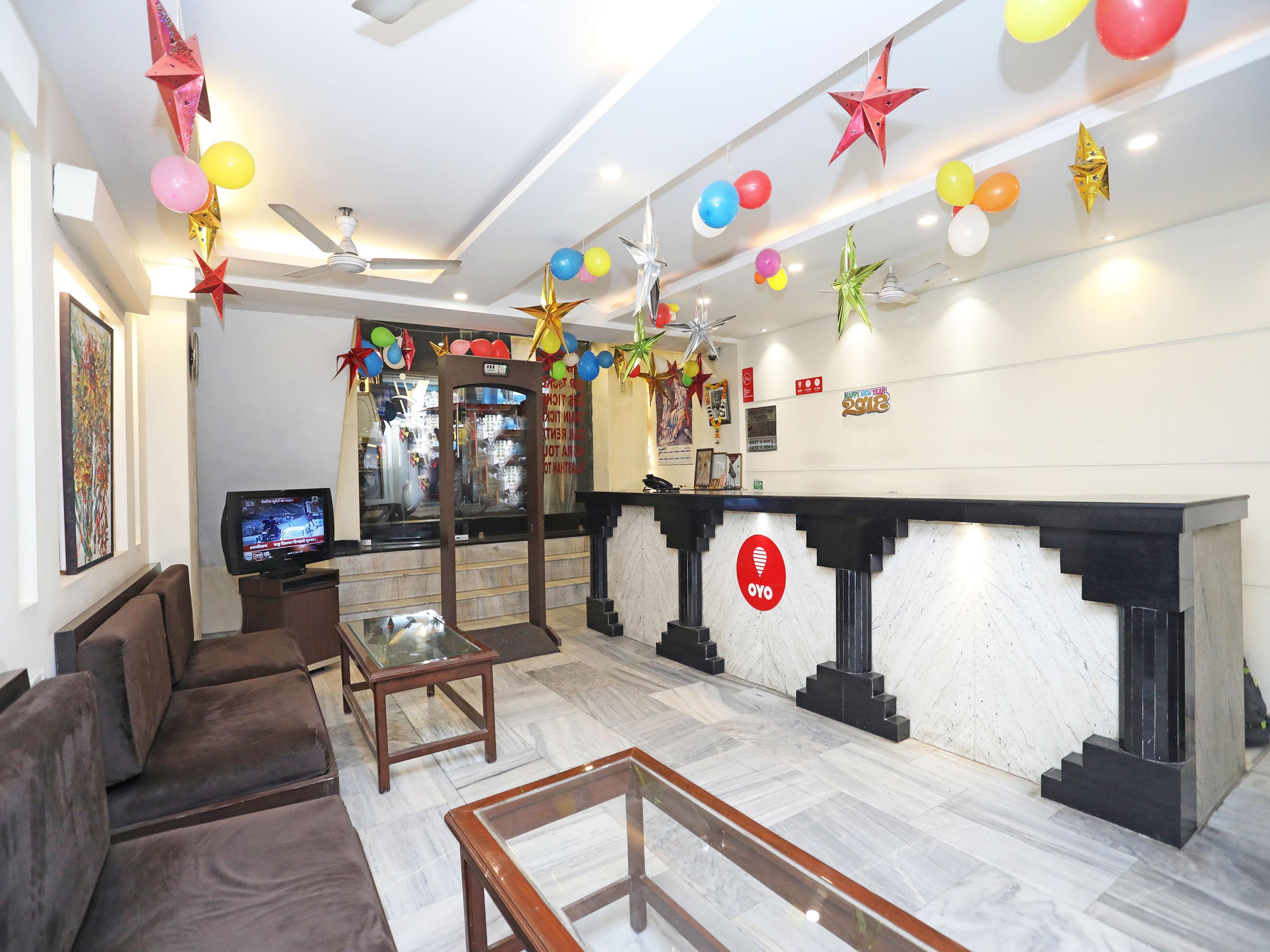 Capital O 10750 Hotel Vivek 뉴델리 외부 사진